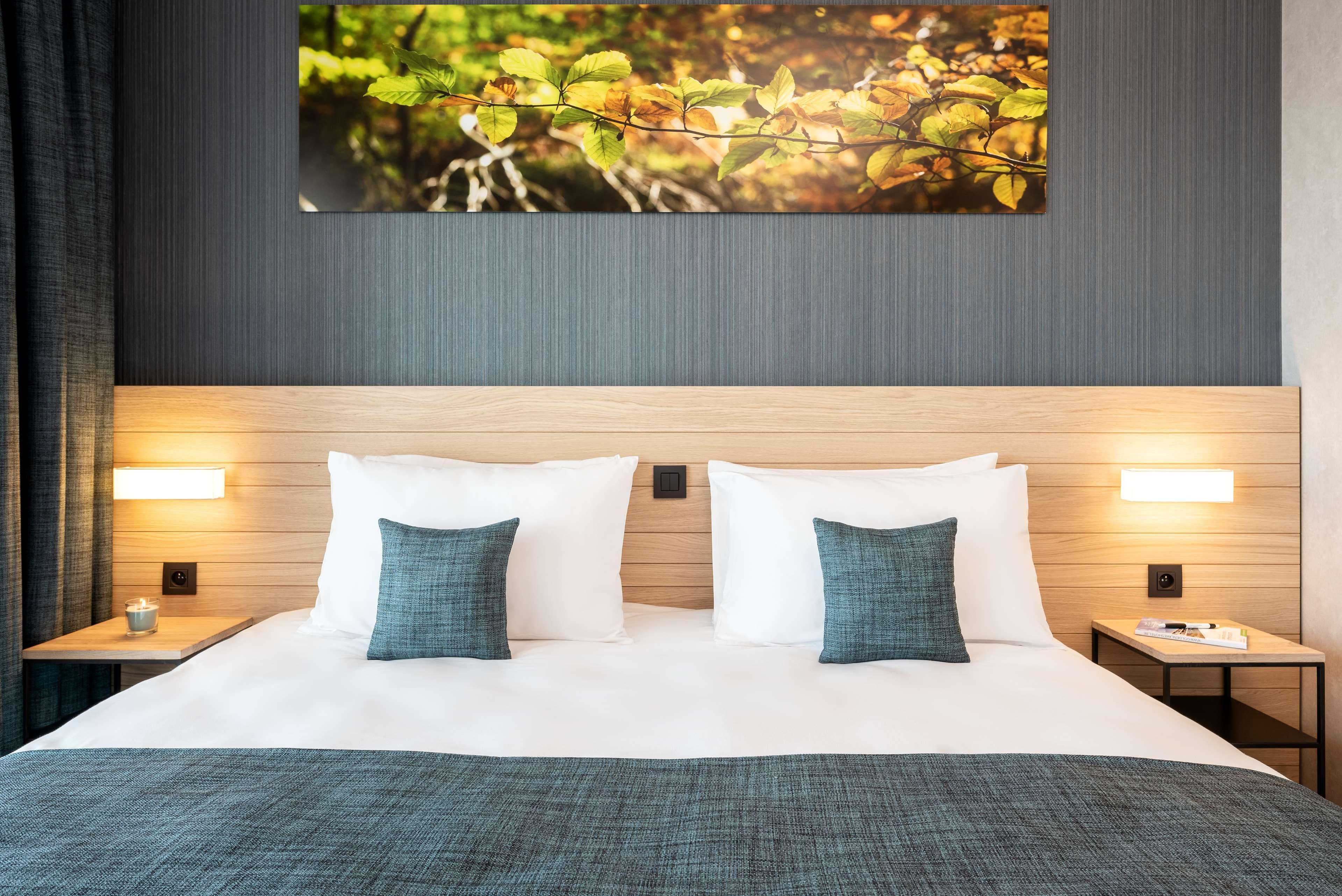 Golden Lakes Hotel Boussu-lez-Walcourt Екстер'єр фото